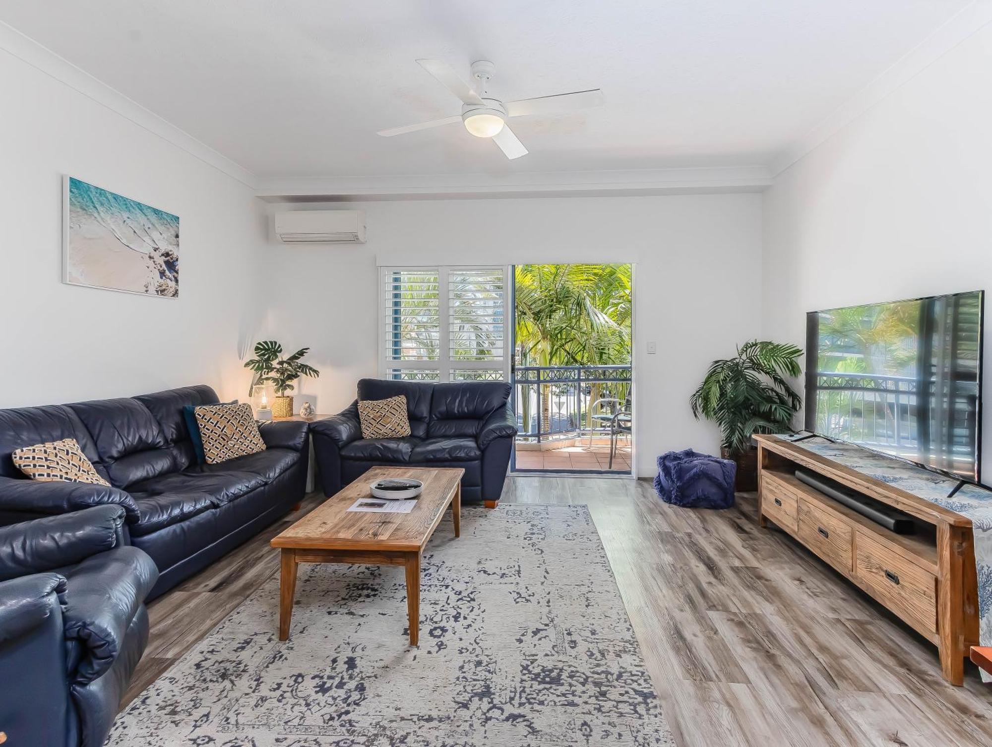 Bella Mare Coolangatta Beachside Apartments 골드코스트 외부 사진