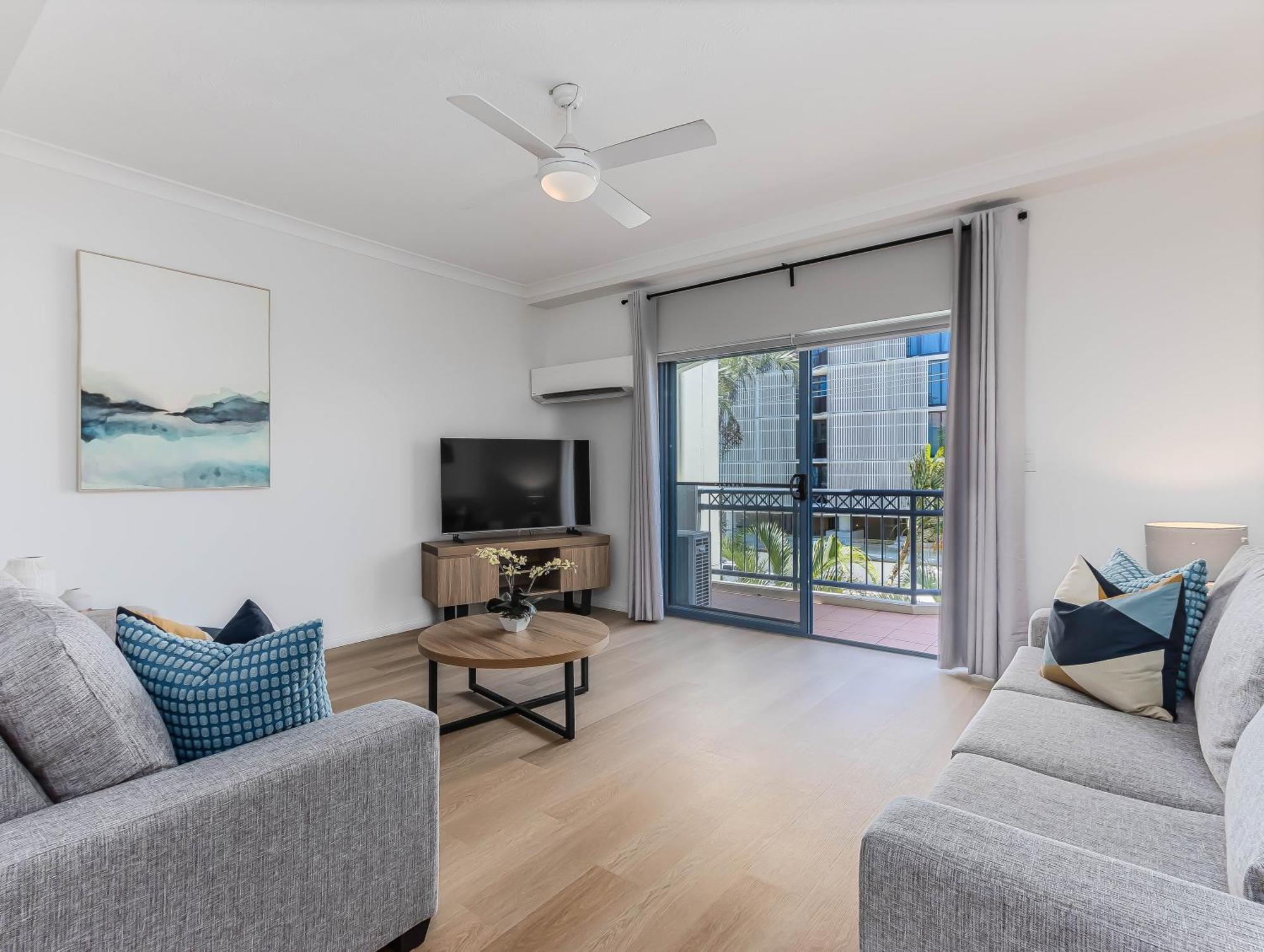 Bella Mare Coolangatta Beachside Apartments 골드코스트 외부 사진