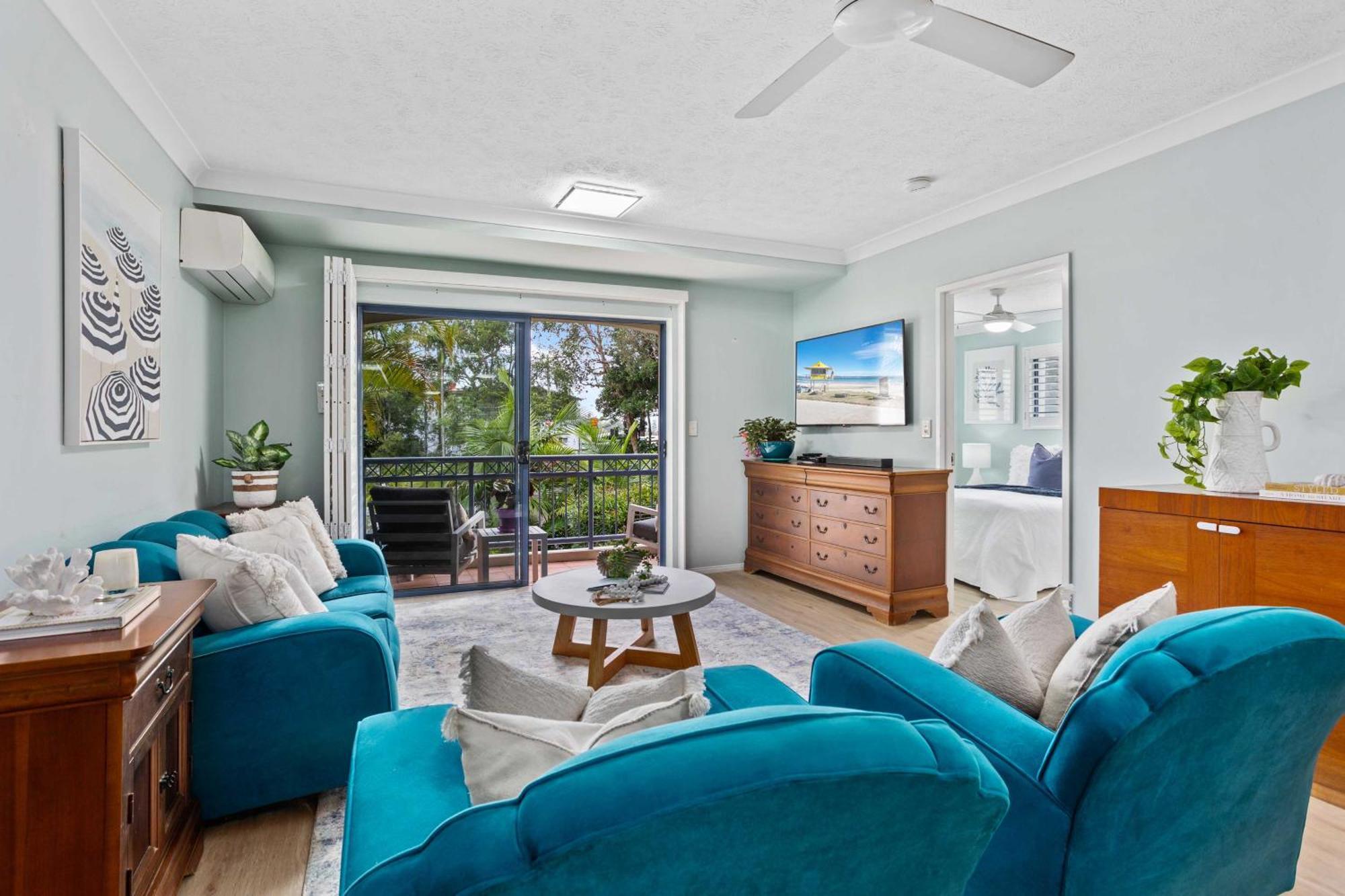 Bella Mare Coolangatta Beachside Apartments 골드코스트 외부 사진